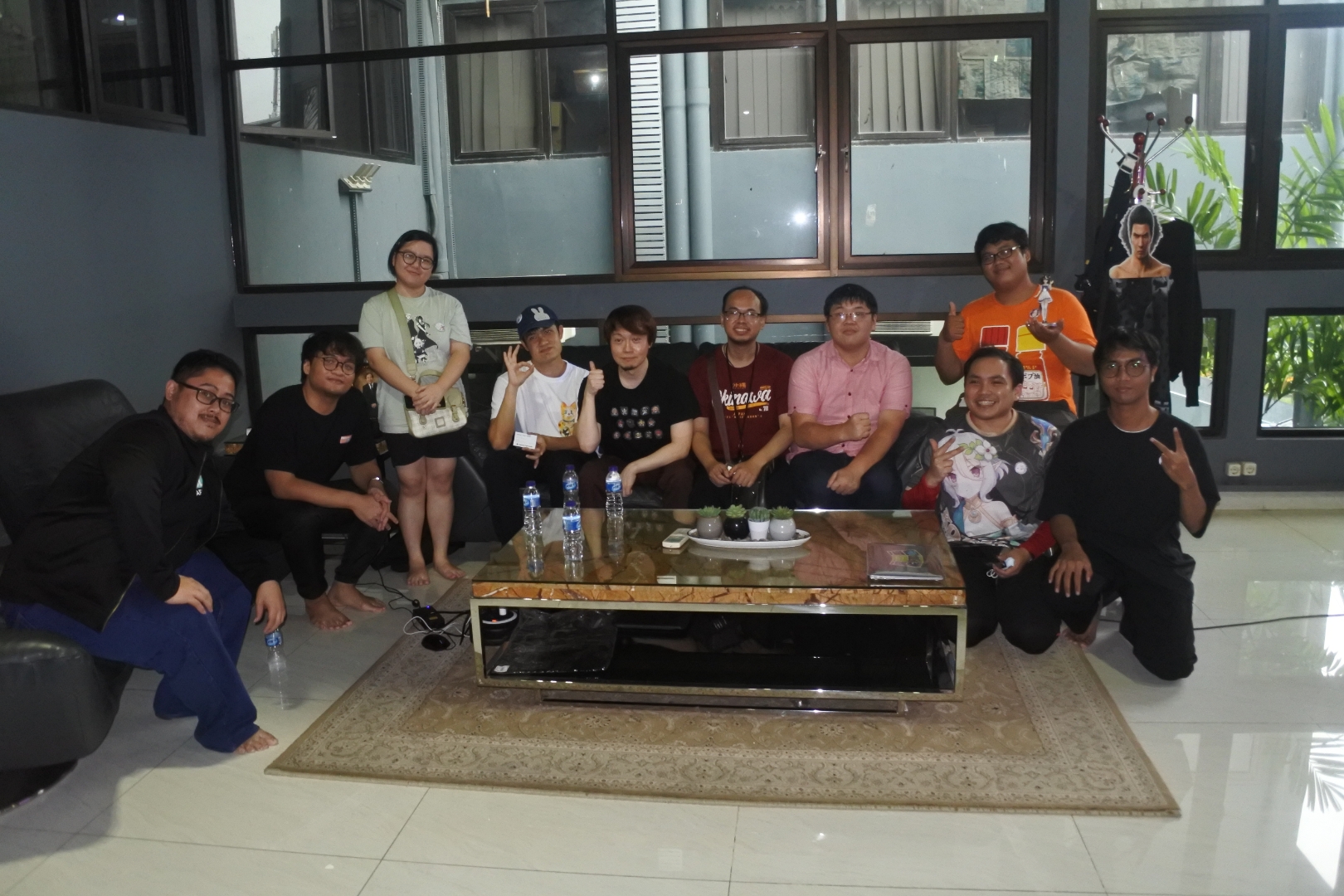 Panitia acara Gathering bersama utusan dari Cygames