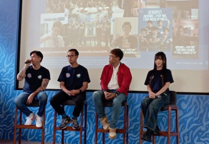 EVOSxPopmie6th_talkshow