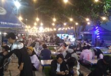Serunya Acara Cosplay di Tengah Indahnya Sungai Mahakam Dalam Event Marimar East Asia Culture Festival