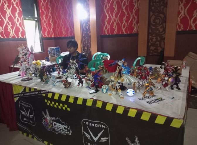 Gundam Blitar