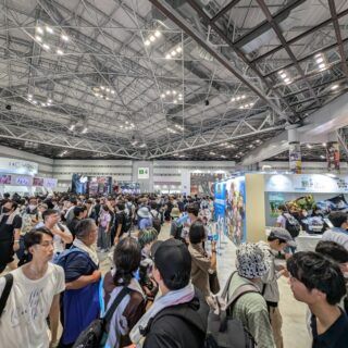 (C) Comic Market Preparation Commitee