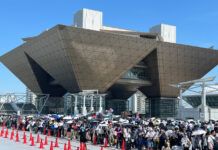 Suasana keramaian Comic Market 104 hari pertama, Tokyo (11/08). (Comic Market Preparation Commitee)