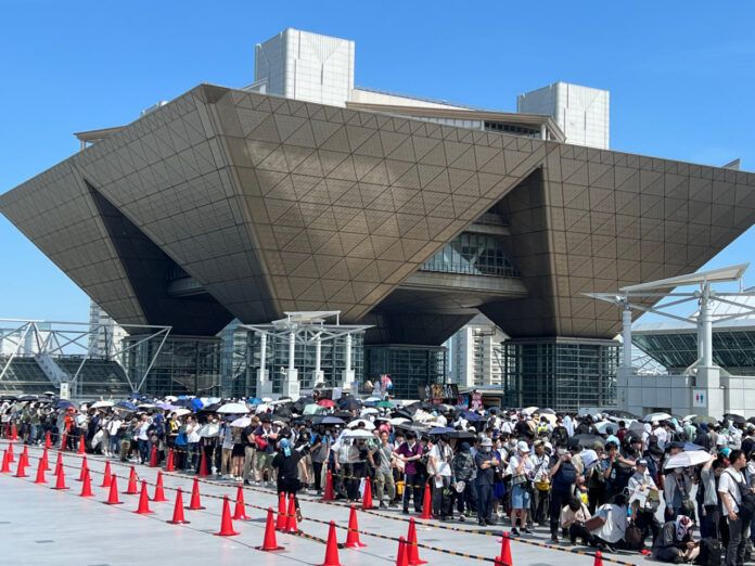 Suasana keramaian Comic Market 104 hari pertama, Tokyo (11/08). (Comic Market Preparation Commitee) Suasana keramaian Comic Market 104 hari pertama, Tokyo (11/08). (Comic Market Preparation Commitee)