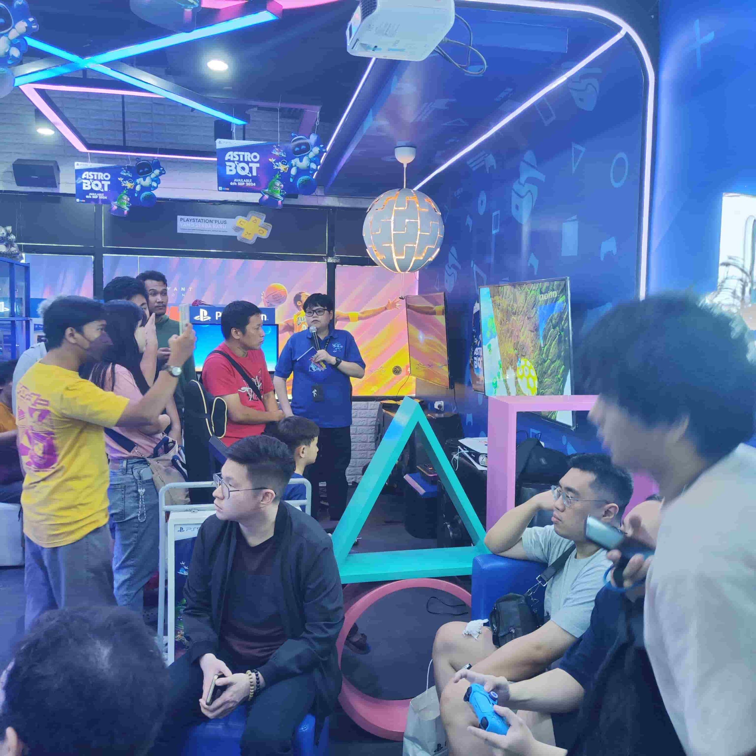 Keramaian yang peluncuran PS Enterprise