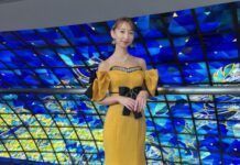 Riho Iida melahirkan