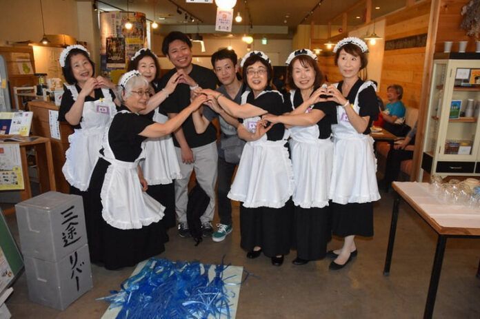 Maid Cafe Nenek-Nenek Meido Cafe Shangri-La, Gunma