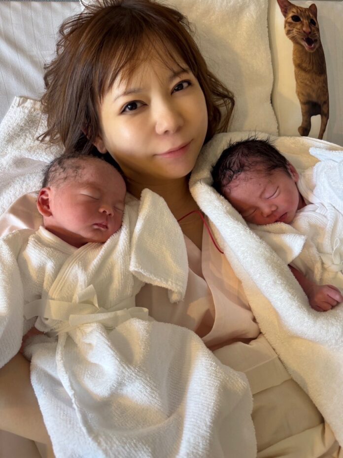 Shokotan Shoko Nakagawa melahirkan