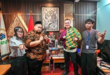 Eksklusif: Bang Ken atau Hardiyanto Kenneth, Sosok Pejabat ‘Otaku’ yang Membawa Semangat Hashira ke Gedung Dewan